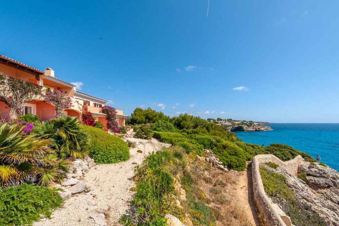 Photo of Others in Cala Anguila-Cala Mendia