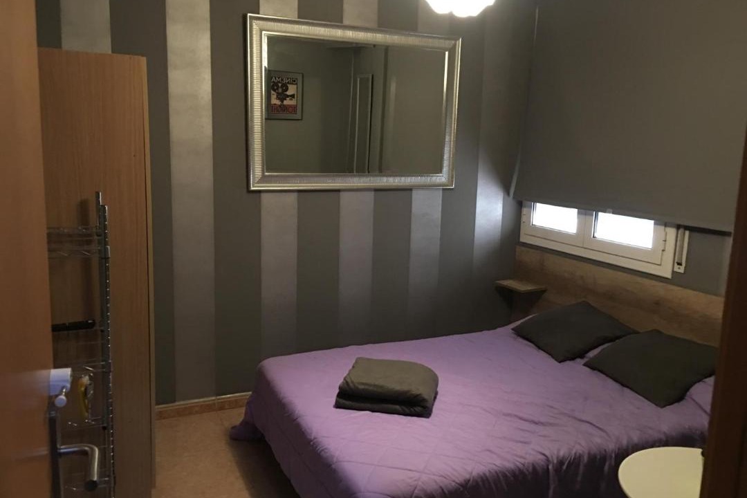 Photo of Bedroom in Figueres