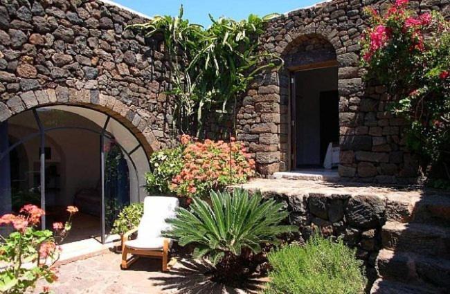 Photo of Others in Pantelleria