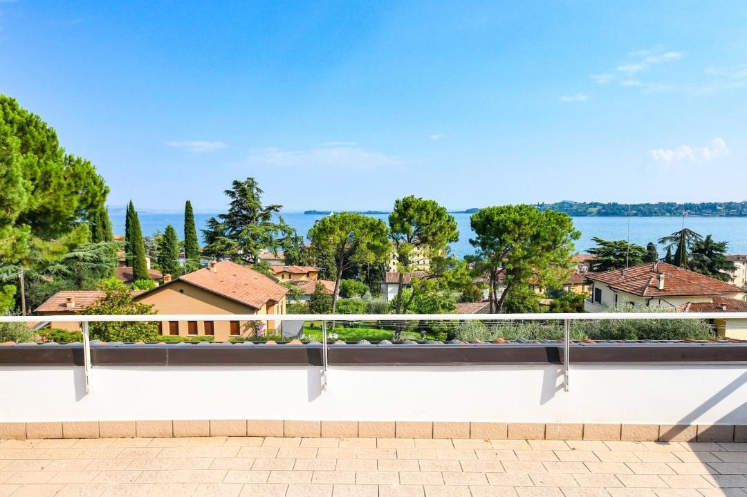 Photo of Patio Balcony in Gardone Riviera