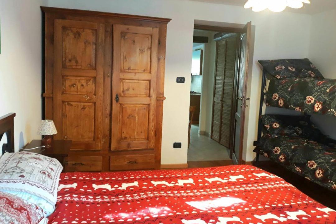 Photo of Bedroom in Usseaux
