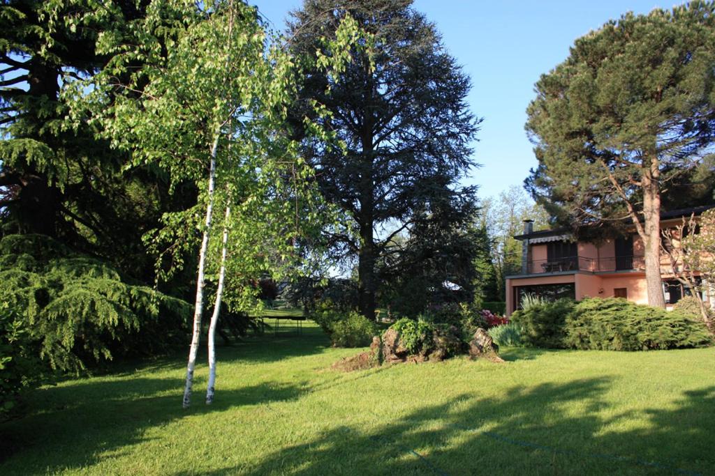 Photo of Buildings in Lurago d'Erba
