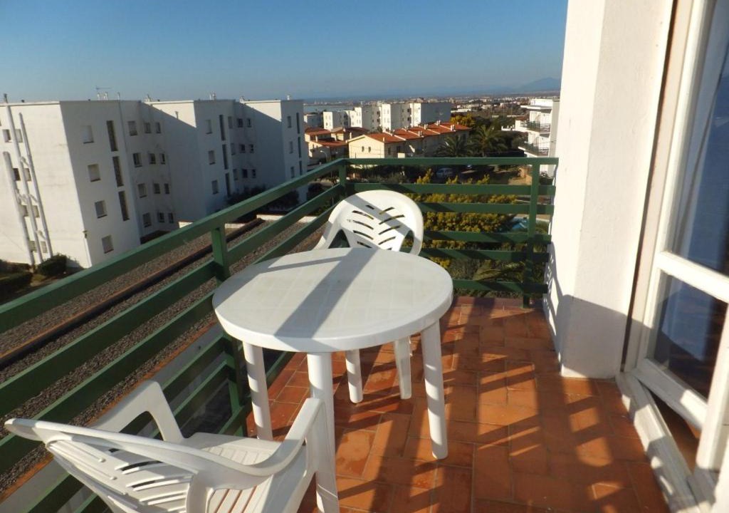 Photo of Patio Balcony in Roses Town Center