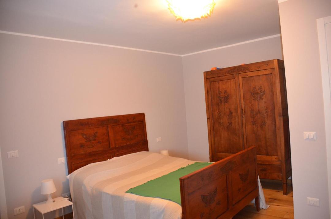 Photo of Bedroom in Mango