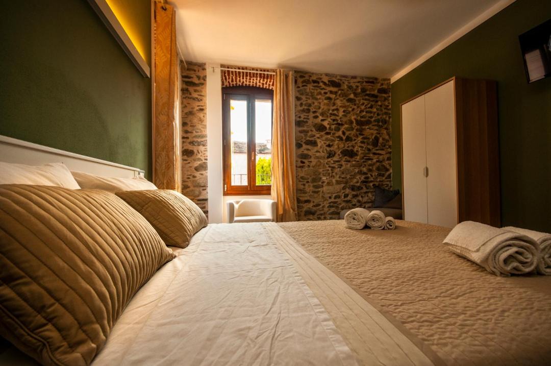 Photo of Bedroom in Pettenasco
