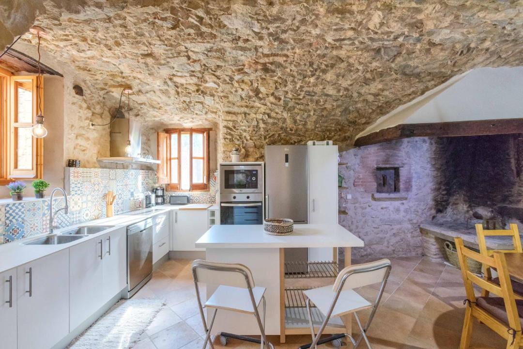 Photo of Kitchen in Sant Jordi Desvalls