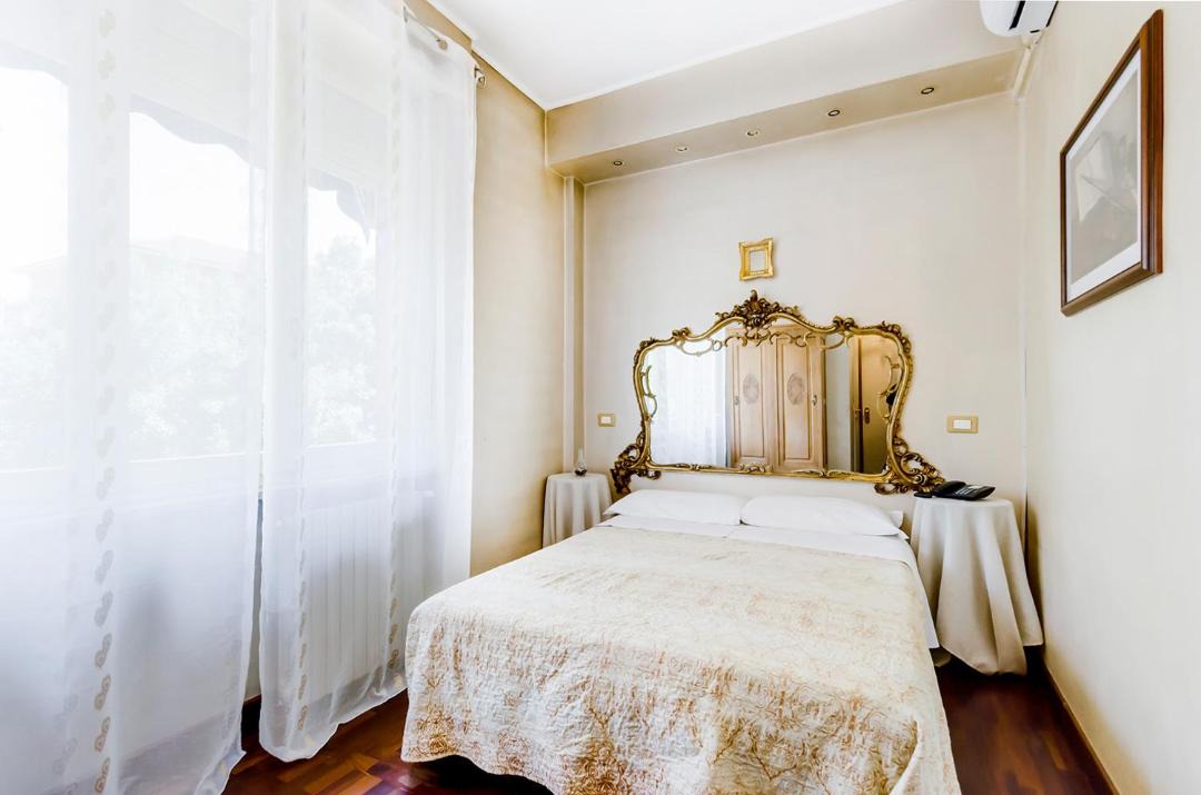 Photo of Bedroom in Mirafiori Sud