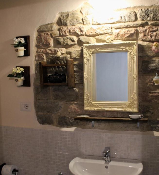 Photo of Bathroom in Gubbio