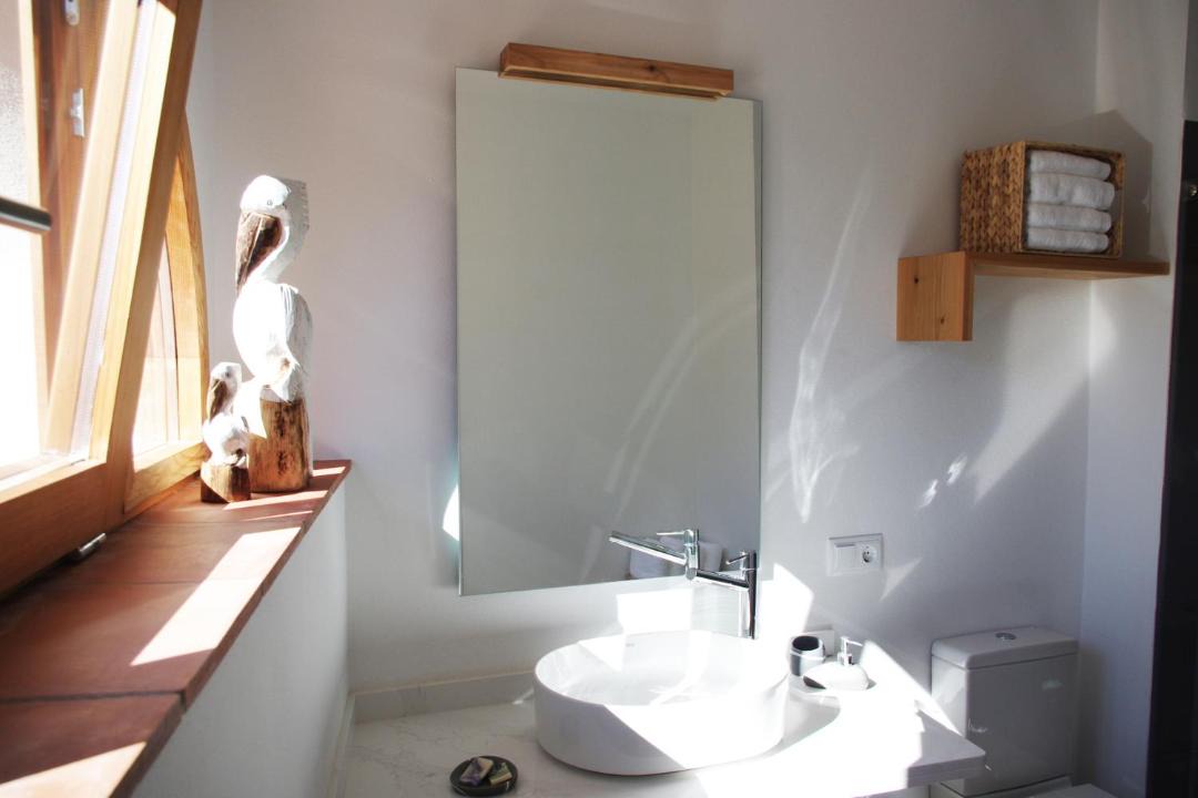 Photo of Bathroom in Navata