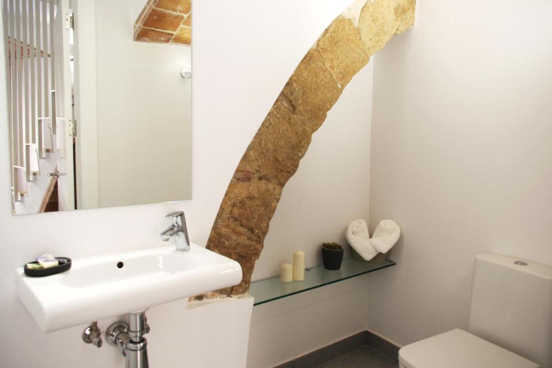 Photo of Bathroom in Navata
