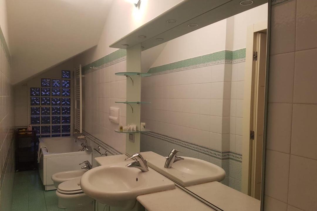 Photo of Bathroom in Crescenzago