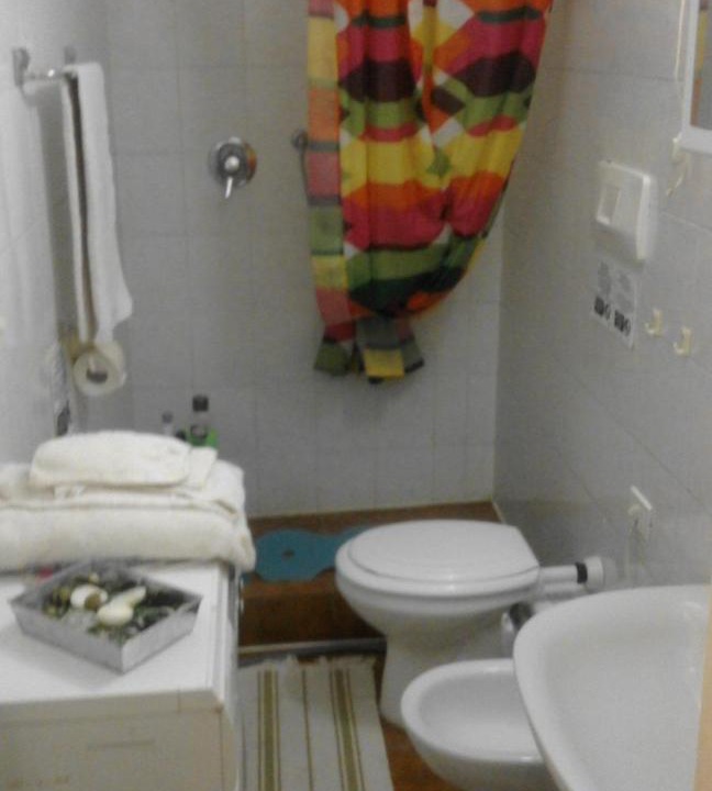 Photo of Bathroom in Cenisia