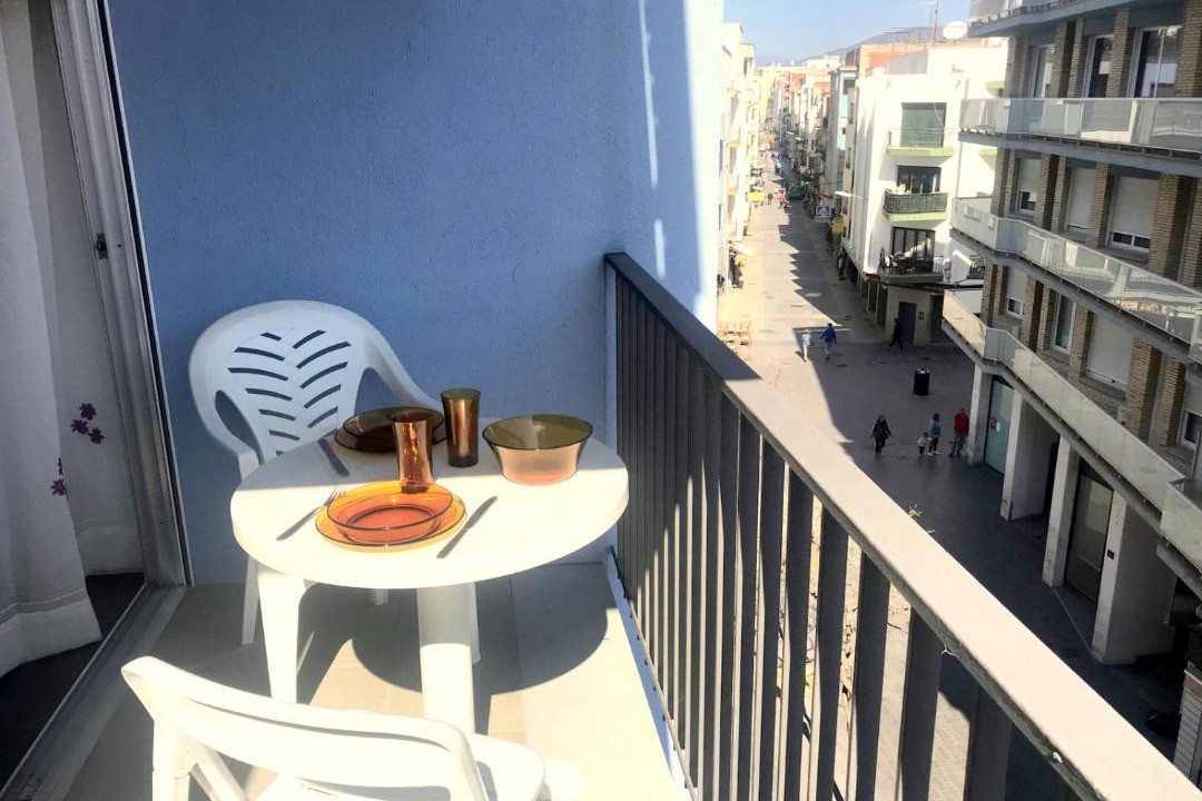 Photo of Patio Balcony in Roses Town Center
