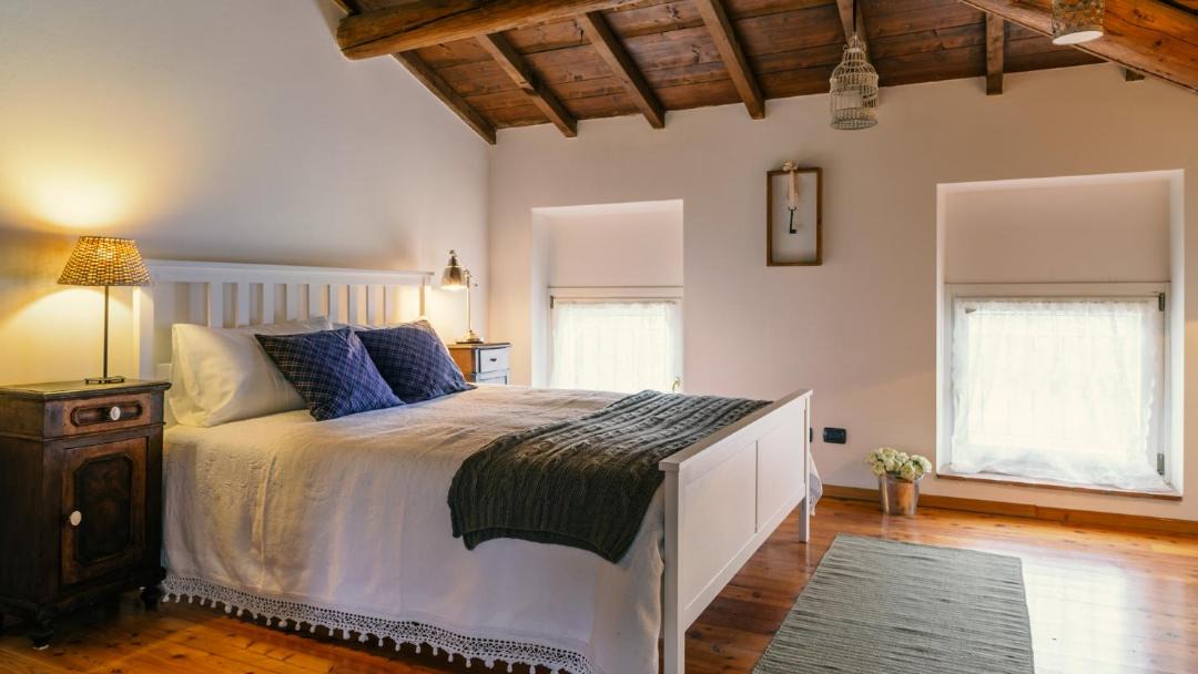 Photo of Bedroom in Valgatara