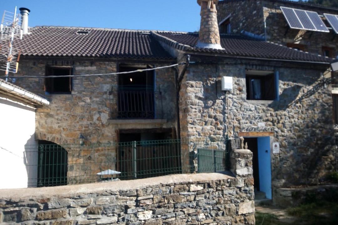 Photo of Buildings in Vio