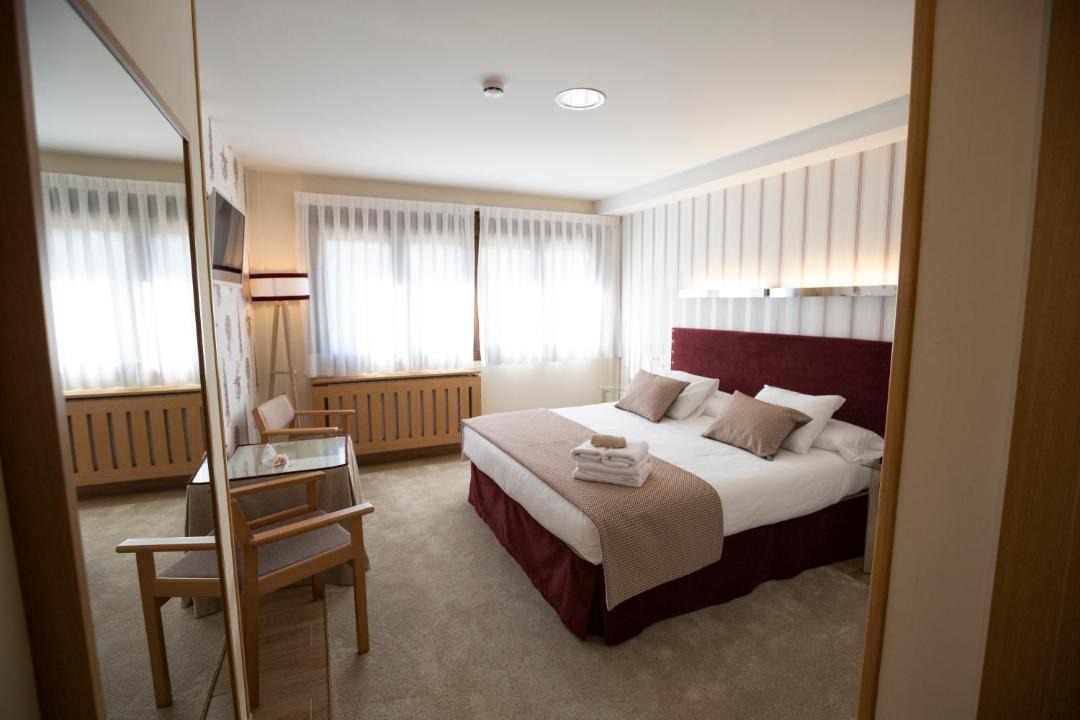 Photo of Bedroom in Llerices