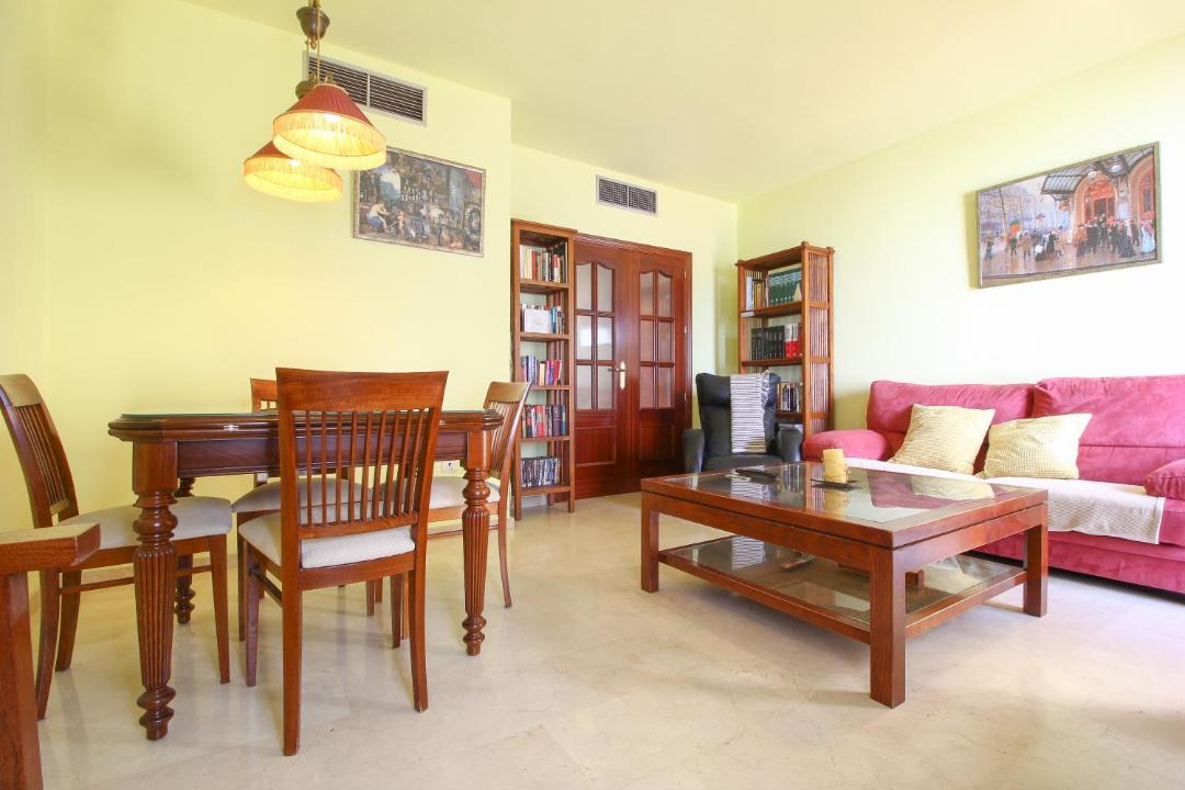 Photo of Livingroom in Doctor Barraquer-Grupo Renfe-Policlinico