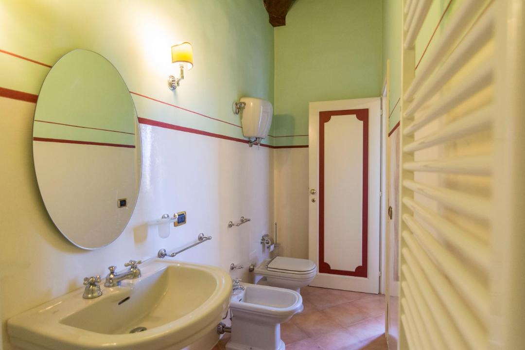 Photo of Bathroom in Montelaguardia