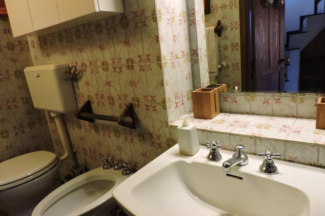 Photo of Bathroom in Tellaro