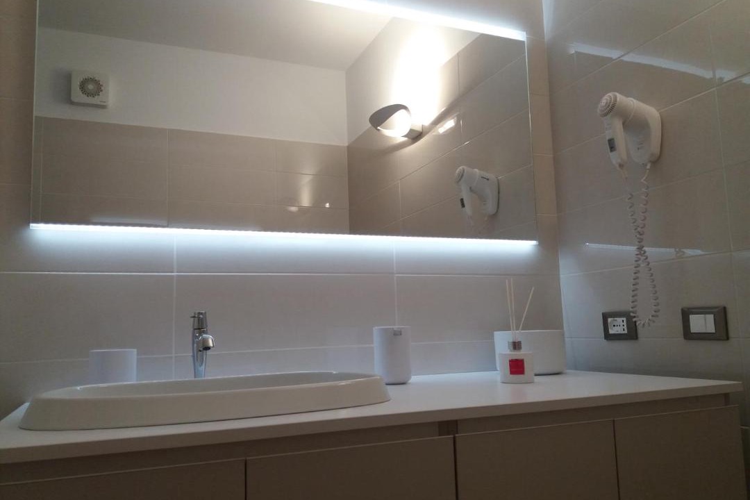 Photo of Bathroom in Crabbia