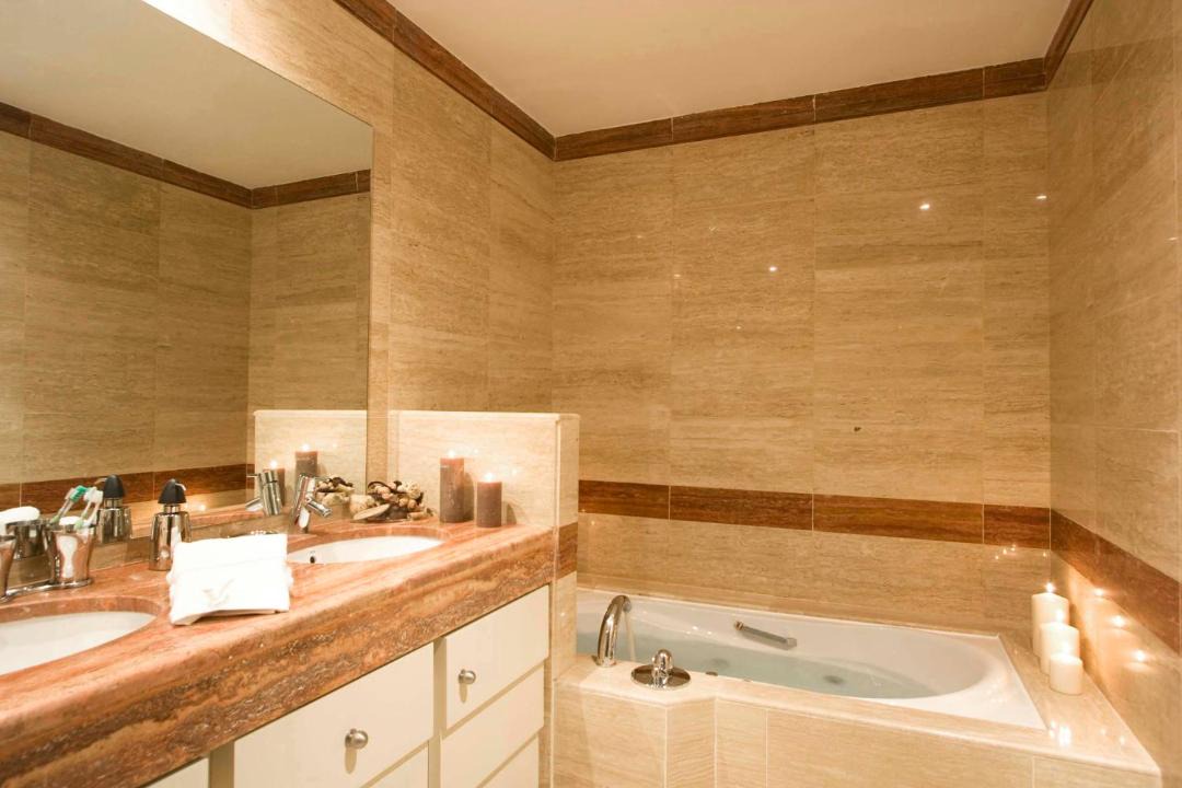 Photo of Bathroom in New Golden Mile