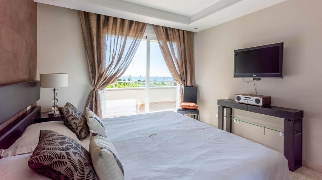 Photo of Bedroom in New Golden Mile