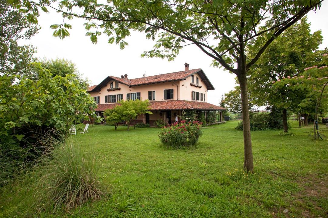 Photo of Others in Cellarengo