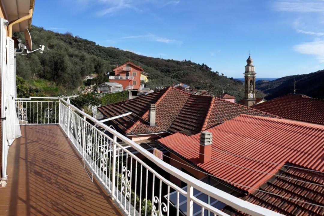 Photo of Patio Balcony in Riva Faraldi