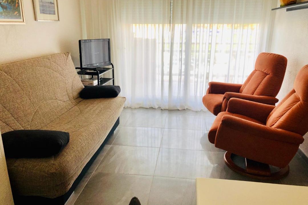 Photo of Livingroom in Roses Town Center