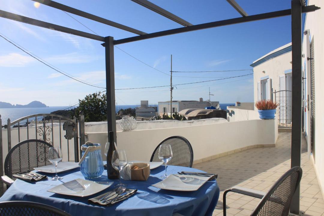 Photo of Others in Le Forna