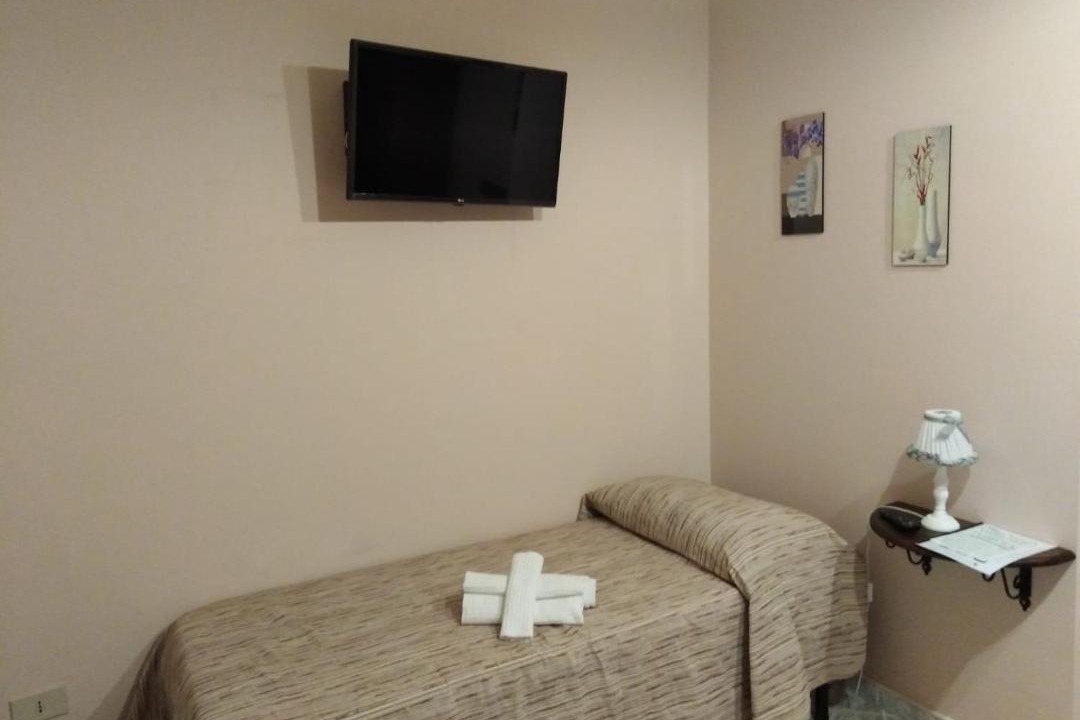 Photo of Bedroom in Corleone