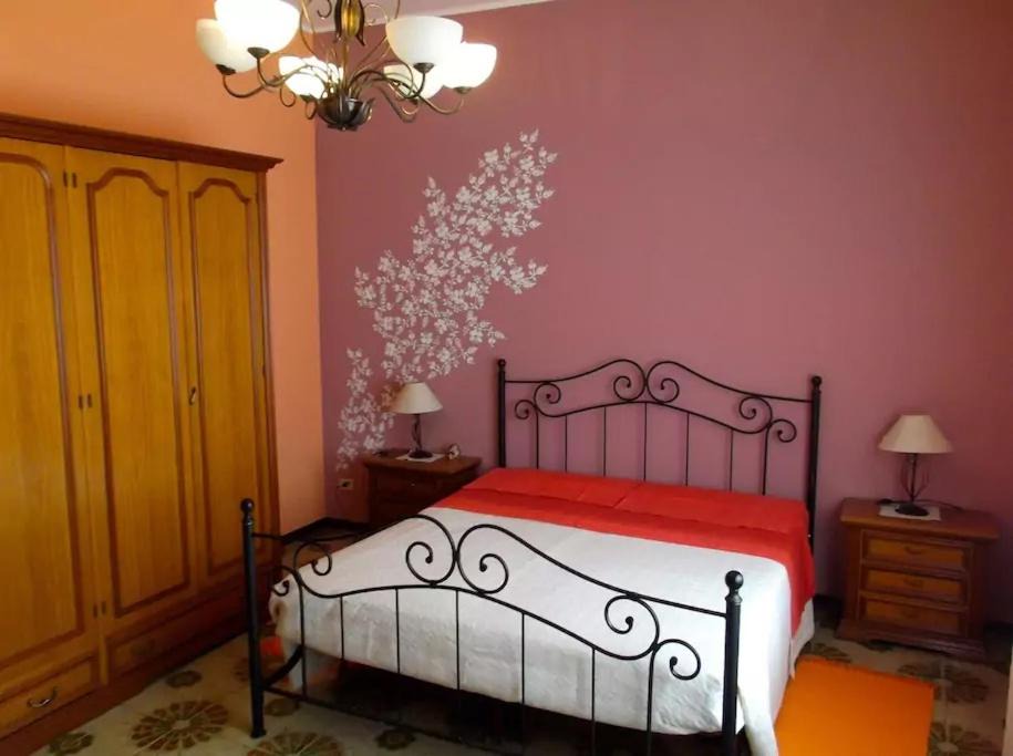 Photo of Bedroom in Zafferana Etnea