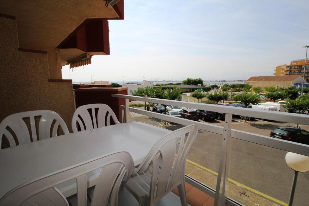 Photo of Patio Balcony in Roses Town Center