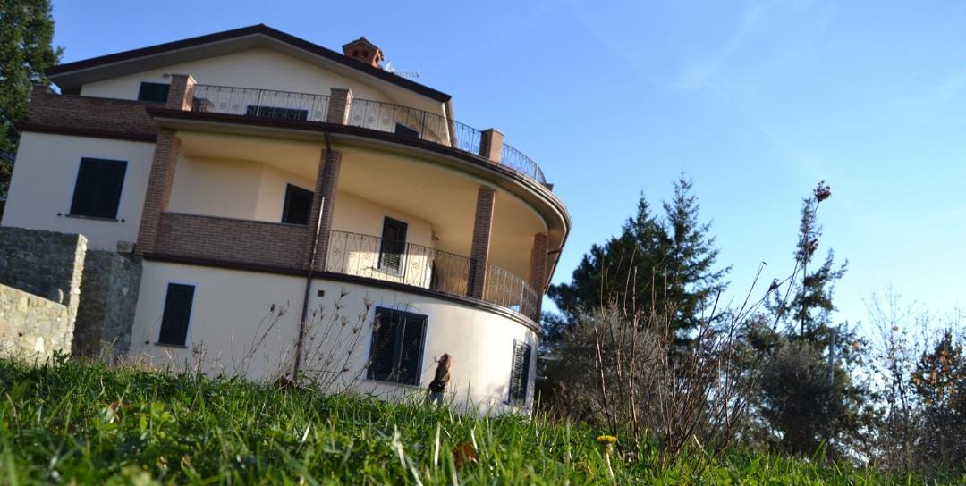 Photo of Buildings in Aulla