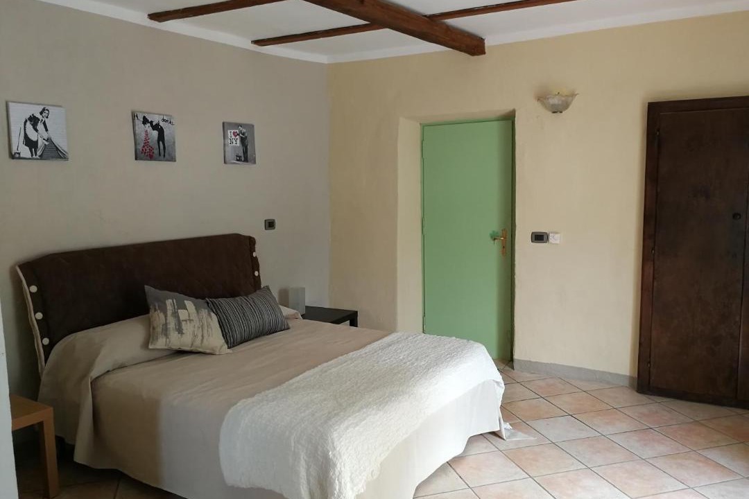 Photo of Bedroom in Lesegno
