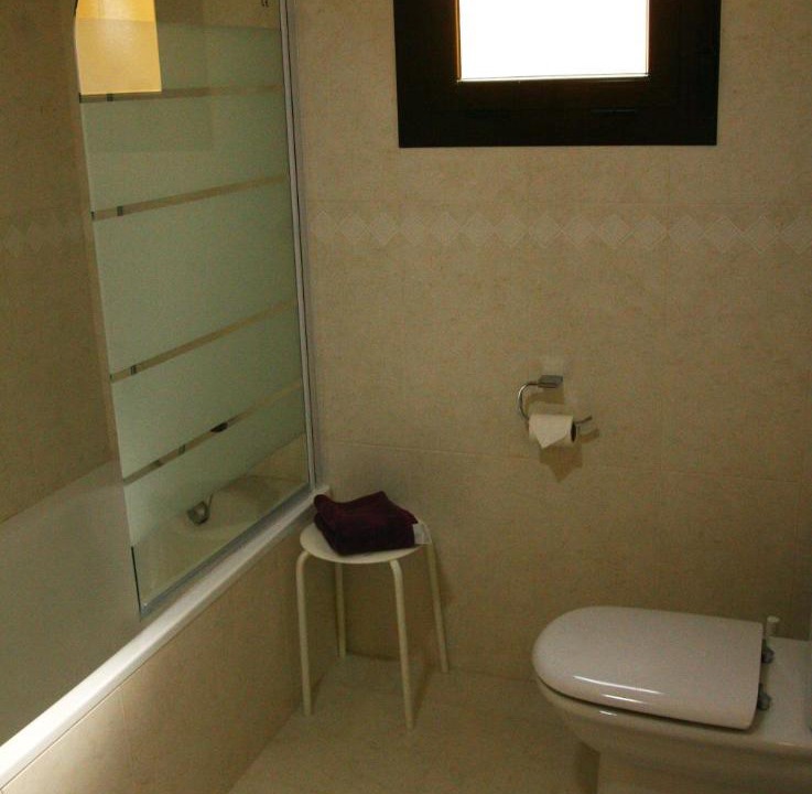 Photo of Bathroom in Los Geraeos