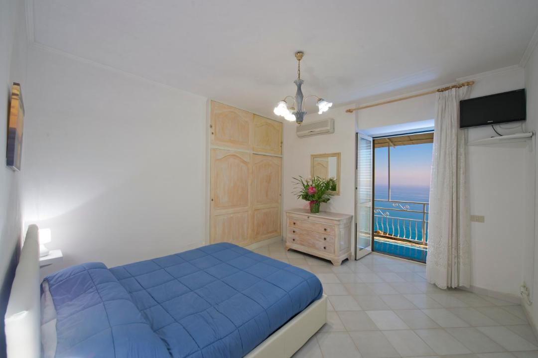 Photo of Bedroom in Praiano
