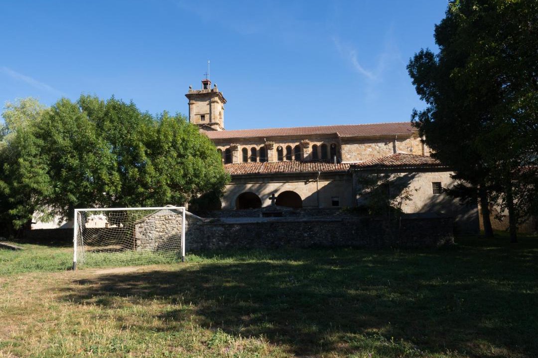Photo of Buildings in Arruazu