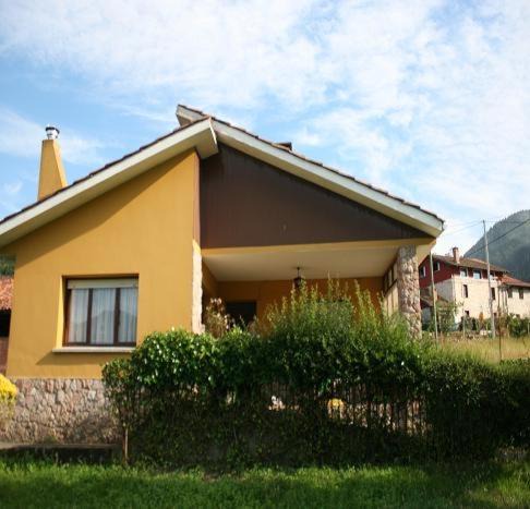 Photo of Buildings in Triongo