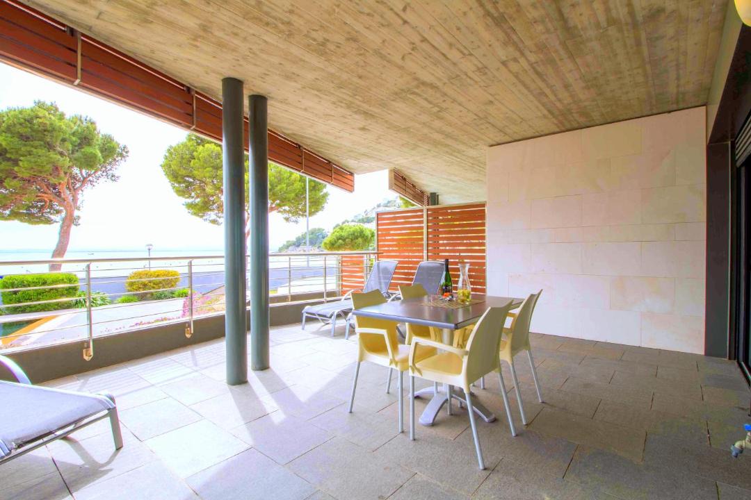 Photo of Patio Balcony in Almadraba-Canyelles