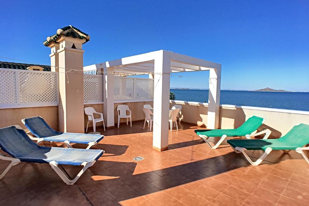 Photo of Patio Balcony in Los Nietos