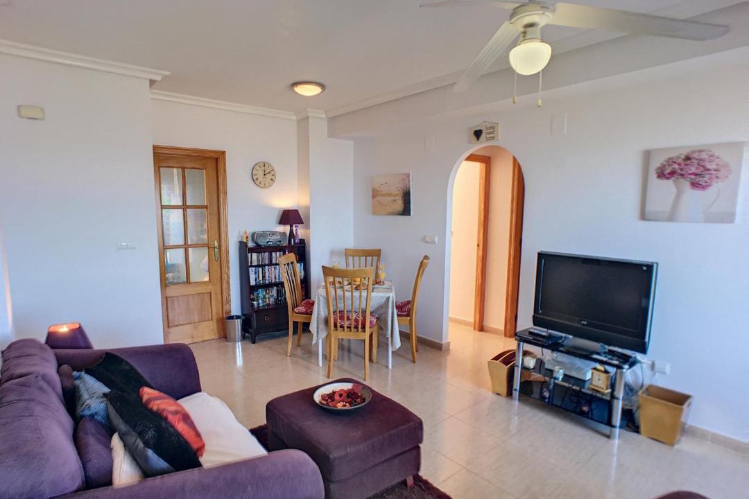 Photo of Livingroom in Los Nietos