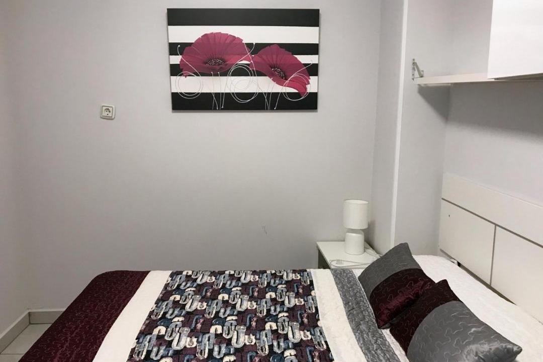 Photo of Bedroom in Roses Town Center