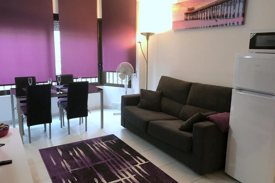 Photo of Livingroom in Roses Town Center