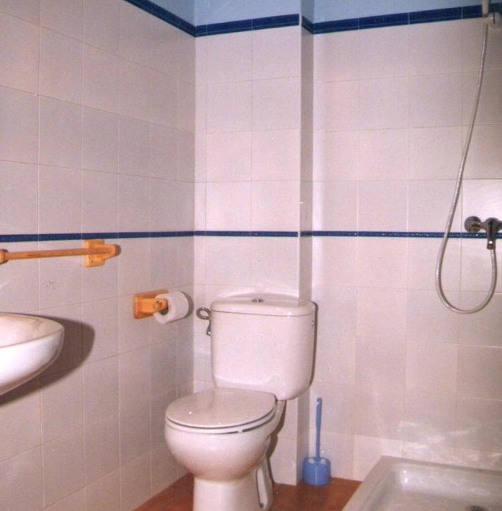 Photo of Bathroom in La Pobla de Massaluca