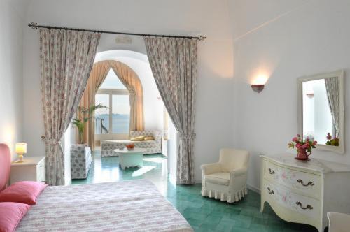 Photo of Bedroom in Positano City Centre