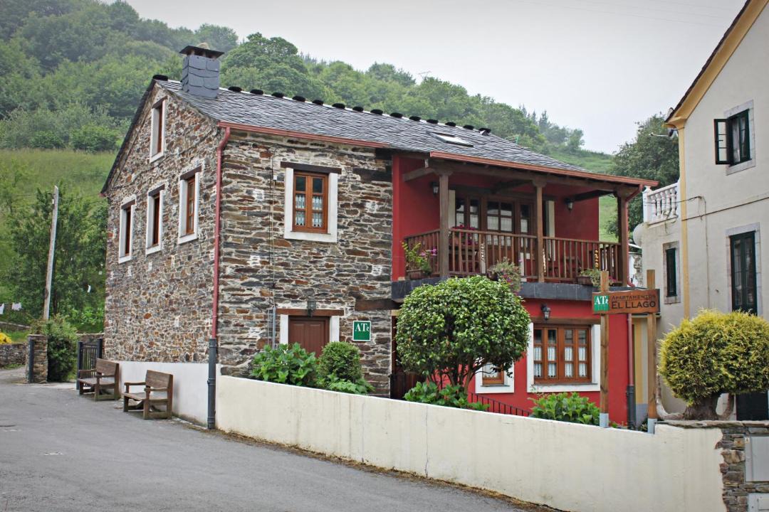 Photo of Others in Boal