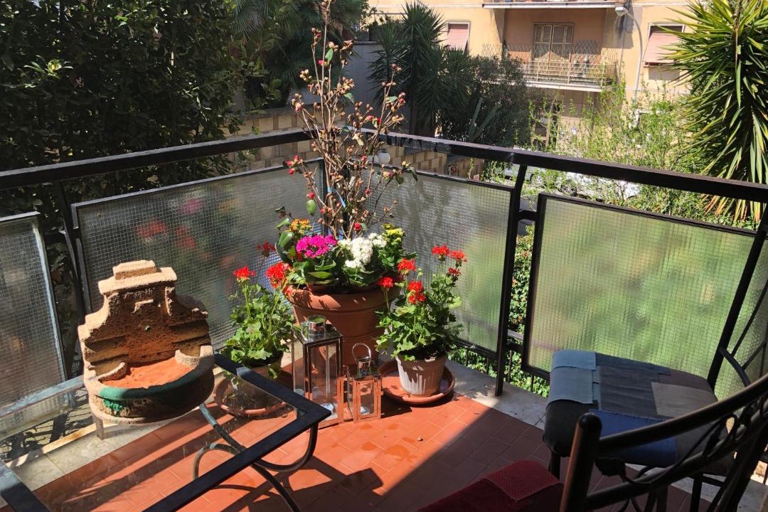 Photo of Patio Balcony in Tivoli