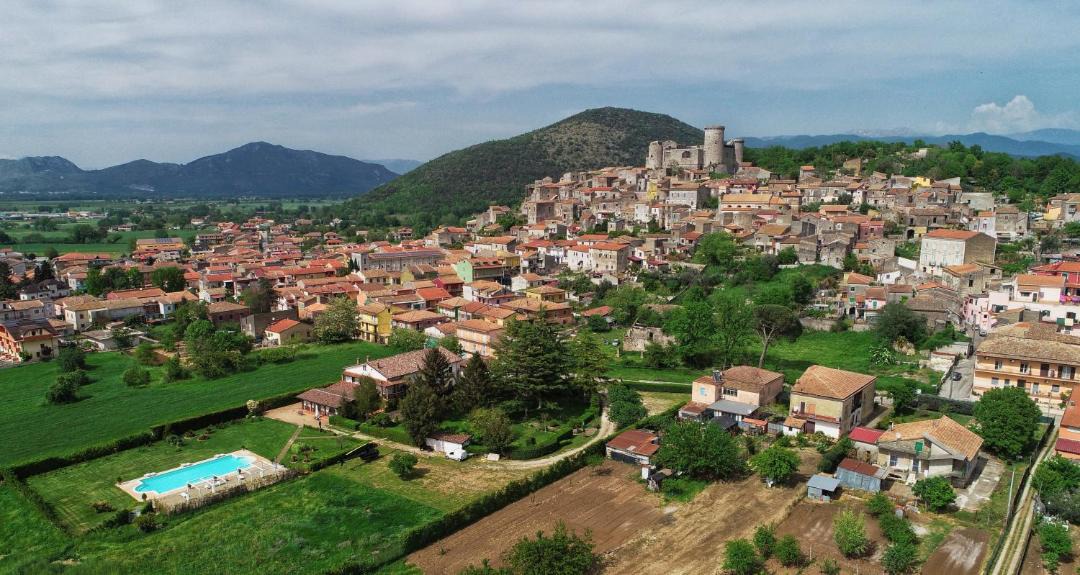 Photo of Buildings in Riardo
