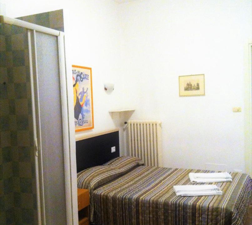 Photo of Bedroom in Parella